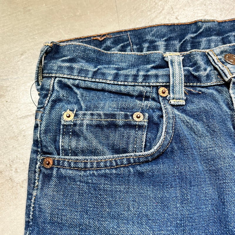 70's LEVI'S リーバイス 717-0217 ブーツカットデニム Big E スチューデントモデル デカ文字 レア ドット刻印 赤タブ欠損  42TALON W28 希少 ヴィンテージ BA-1855 RM2274H | agito vintage powered by BASE