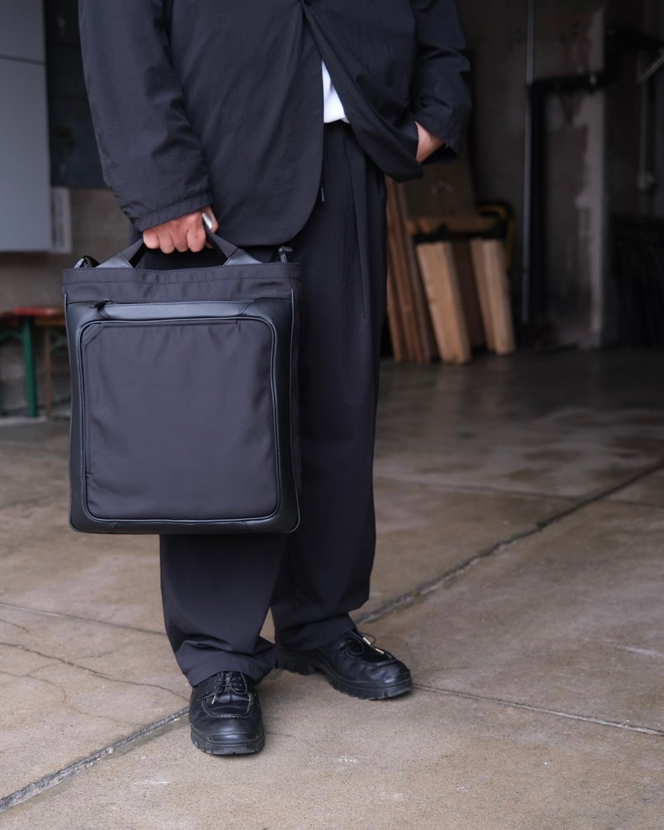 MONOLITH “ TOTE OFFICE M “ | Lapel online store