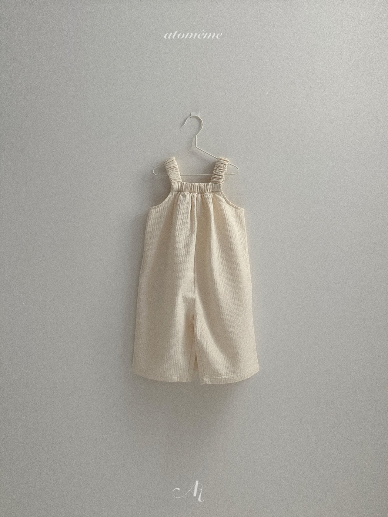 【即納】Winter berry ovarall / atomeme