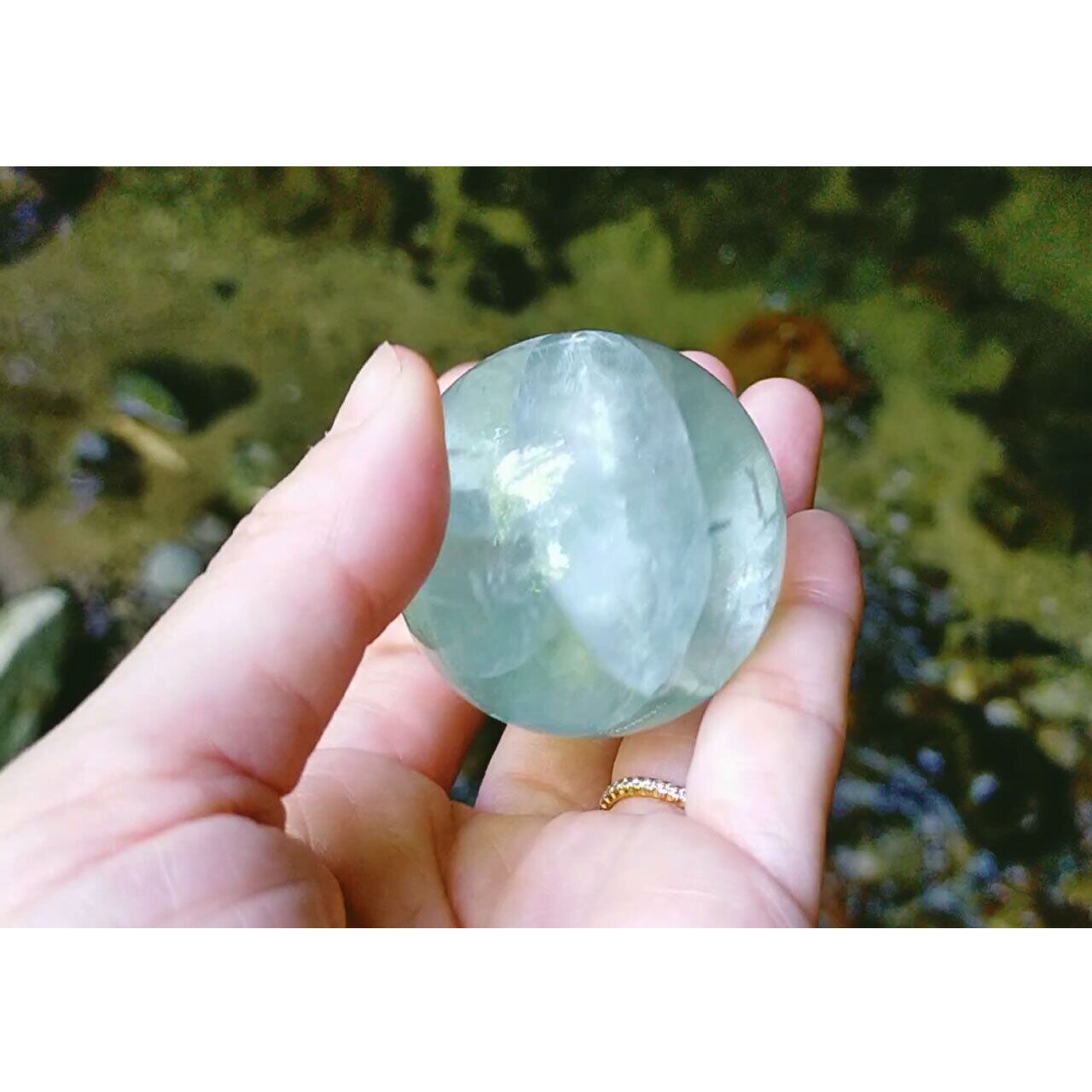 グリーンフローライト スフィア | 天然石 パワーストーン CHANCE Minerals