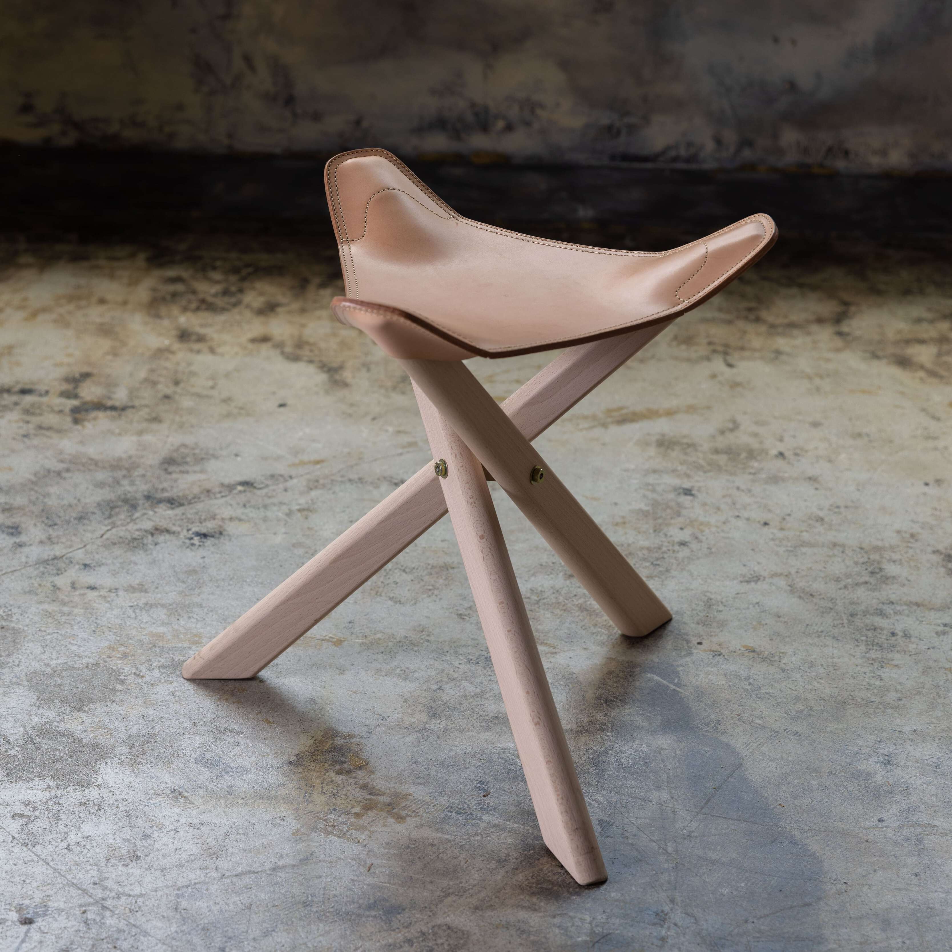 熟練された技術が詰め込まれた「ハンティングチェア」