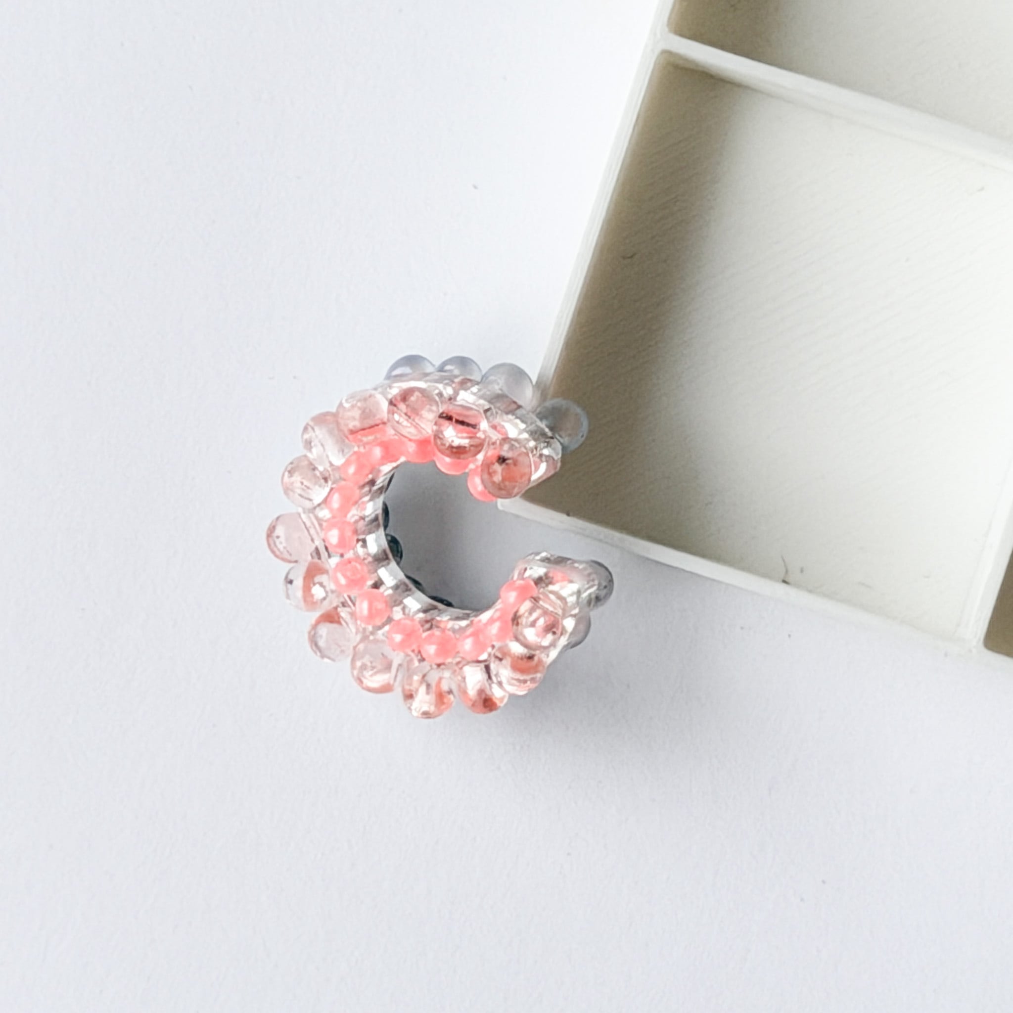 puzzle ring ear cuff 'bicolor' [01]
