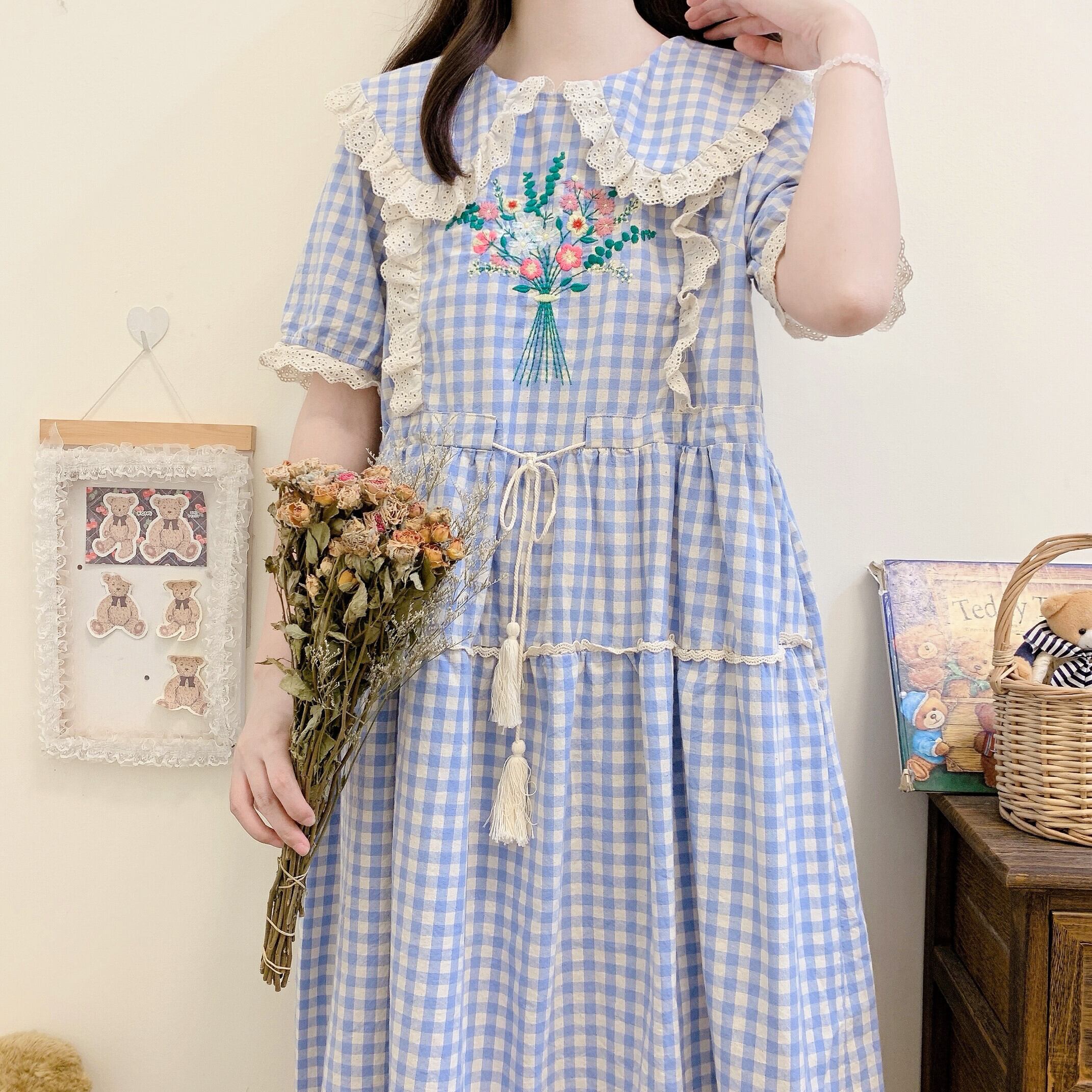 ギンガムチェックフラワー刺繡ワンピース ロング丈 チェック柄 花柄 