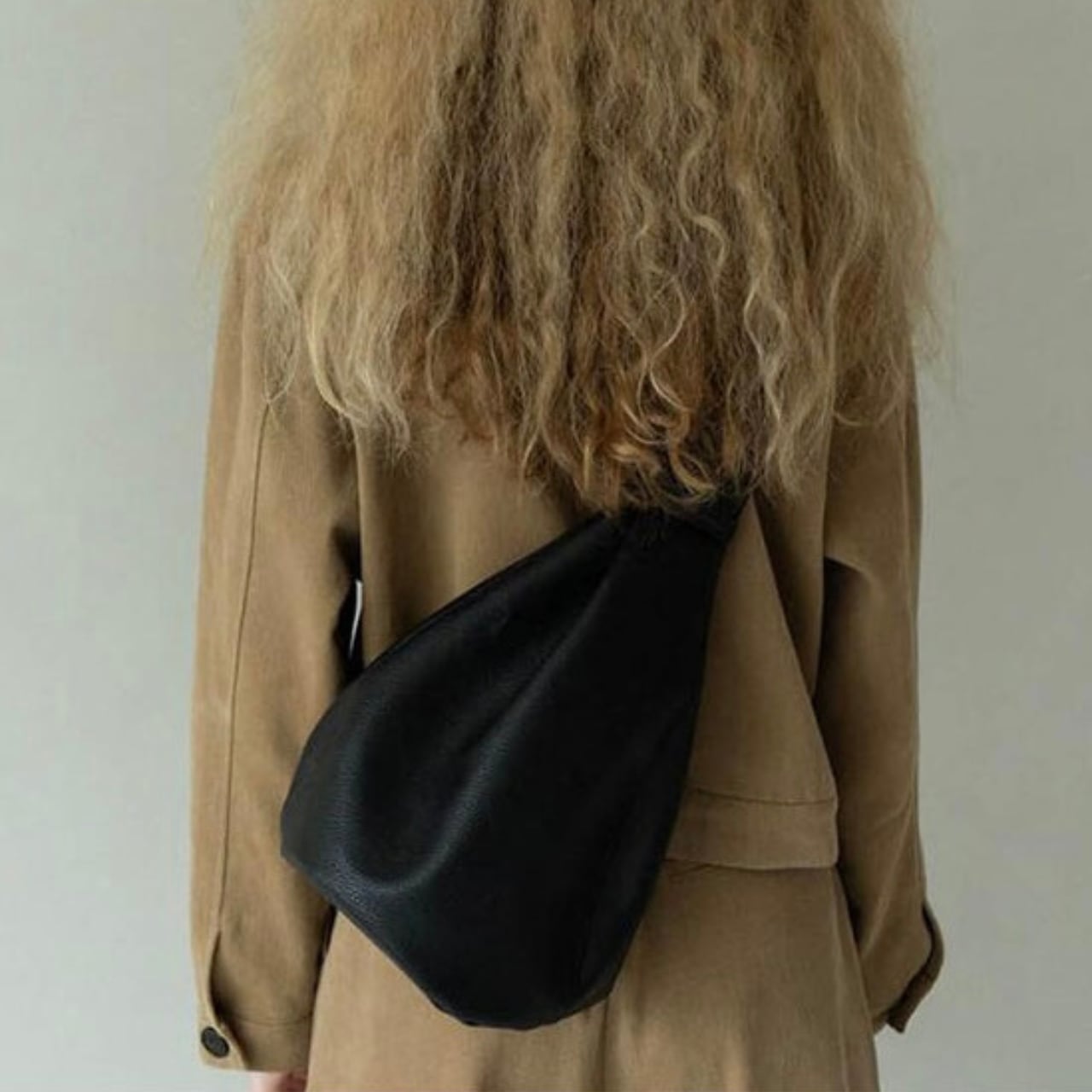 triangle cross bag 00052