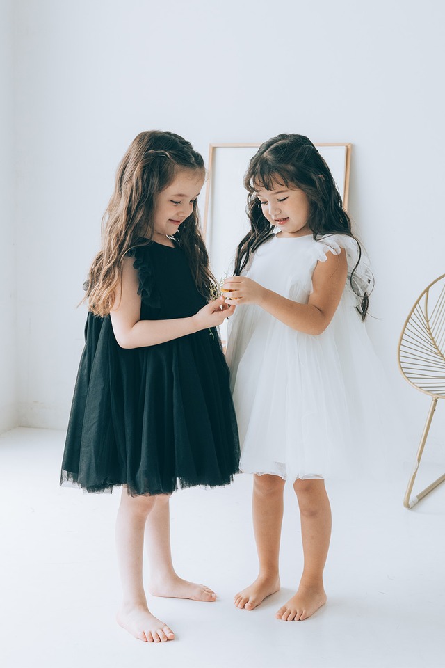 back ribbon tulle dress〈Black〉