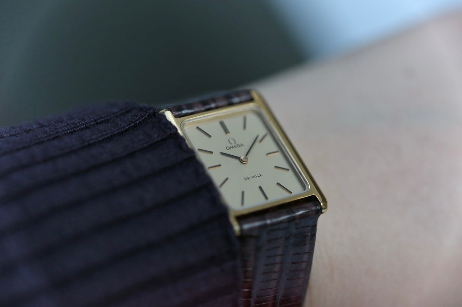 OMEGA】 1972年製 デヴィル タンク型 H型レクタンギュラー バー