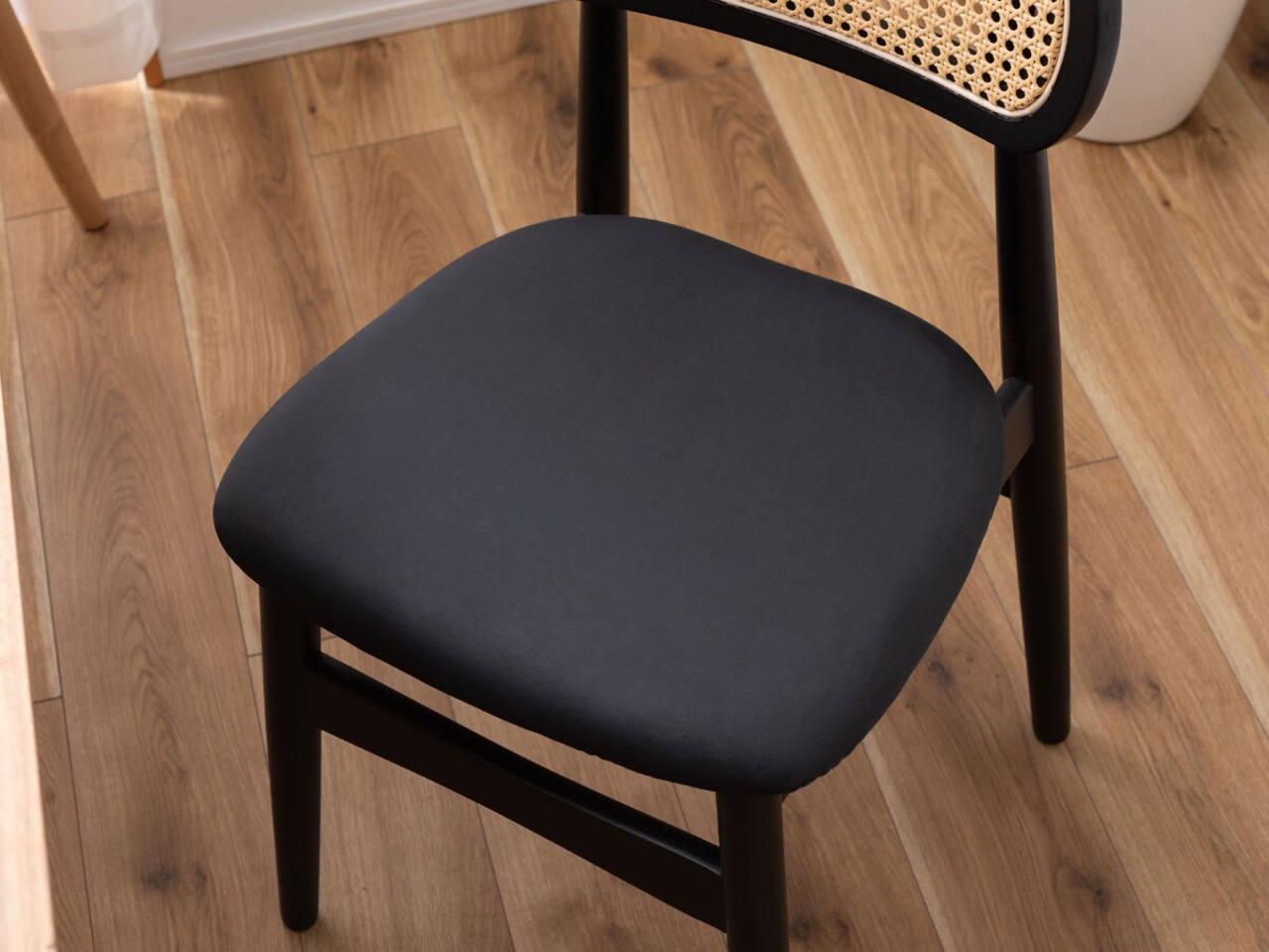 ラタン調ダイニングチェア【黒】【完成品】・画像9