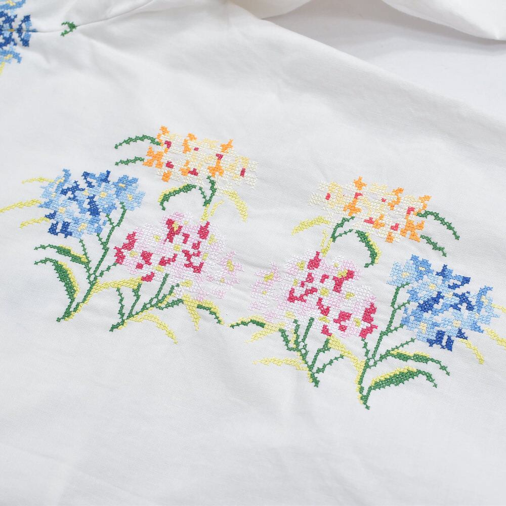 Remakeリメイク 再構築 パッチワーク&フラワー刺繍 デザイン ルーズ