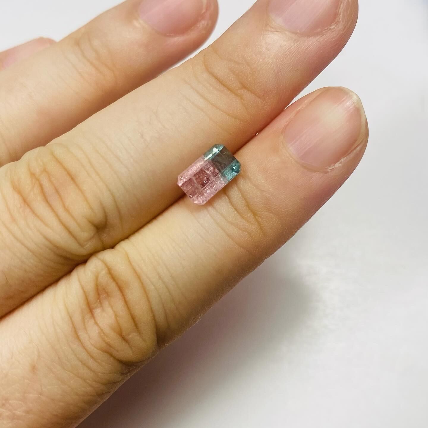 キキララカラーの金平糖なバイカラートルマリン