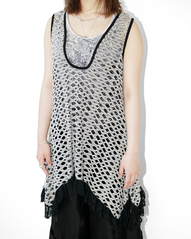 Vintage mesh layered tank-top