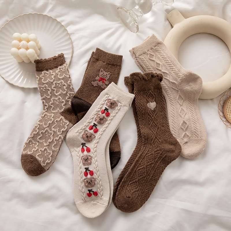 ラテカラー くまちゃん 選べる 3足セット クルーソックス 靴下 ケーブルニット風 ハート フリル レトロ ガーリー 学生 かわいい キュート Lamitte Deco トレンド 韓国ファッション ショップ Base店