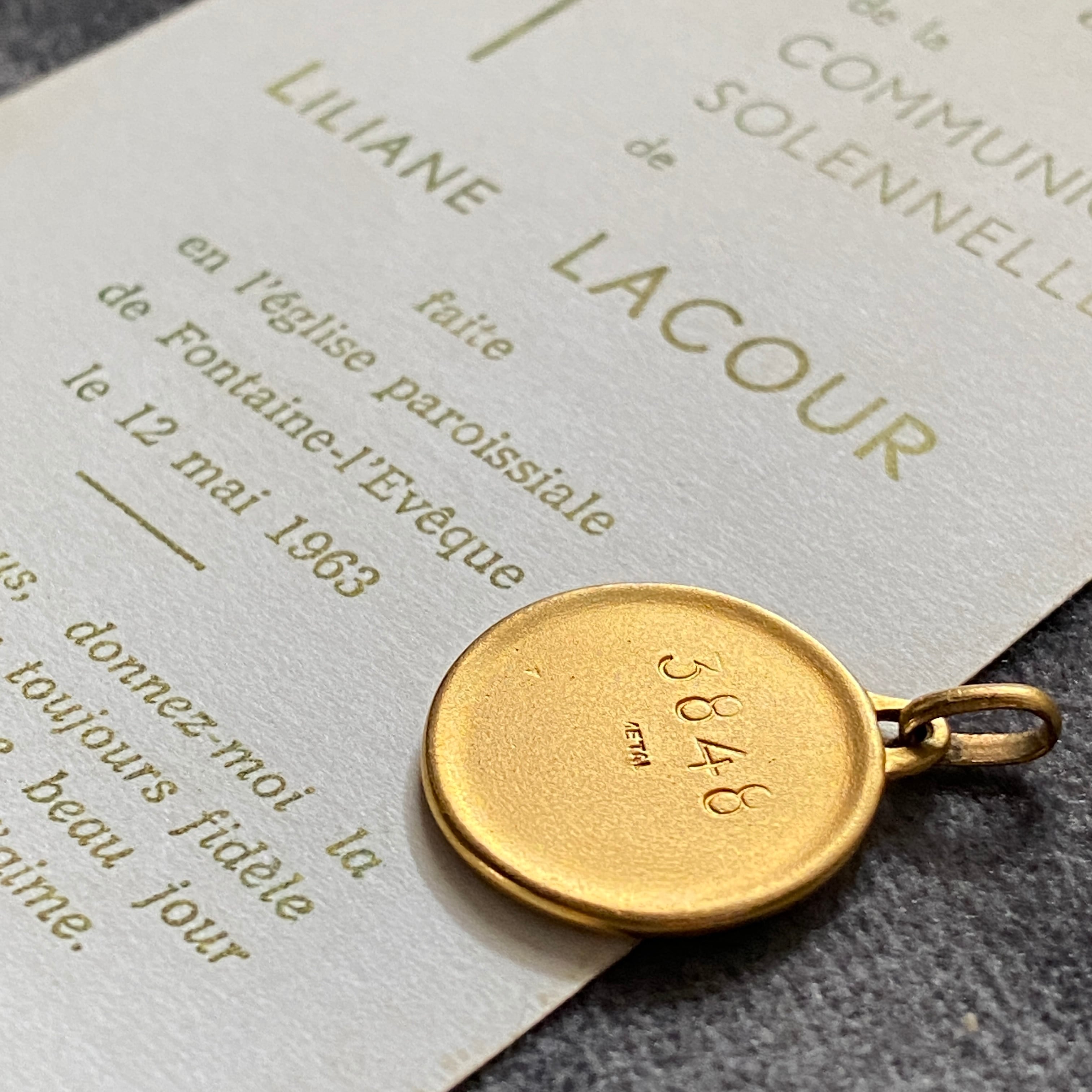 Augis×mazzoni作【祈りの聖母マリア】 | Antique medaille Mary