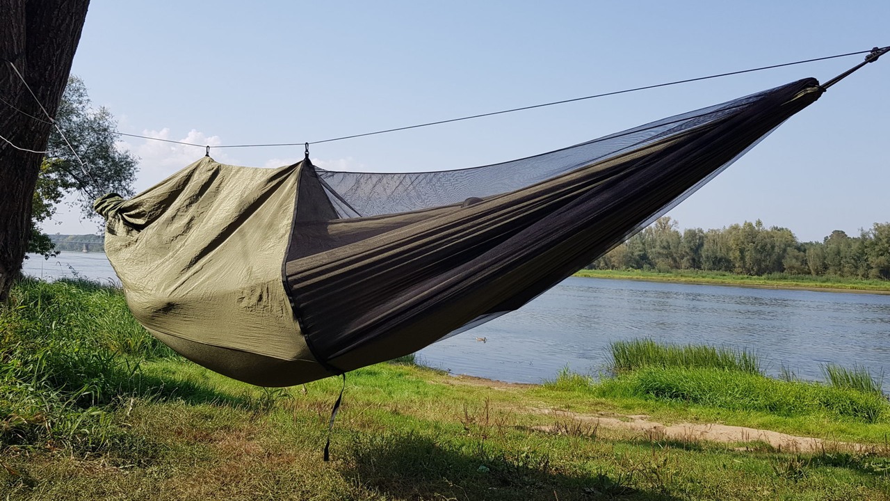 BUSHMEN ブッシュメン BushBed Hammock ハンモック 軽量 パラシュート 蚊帳付