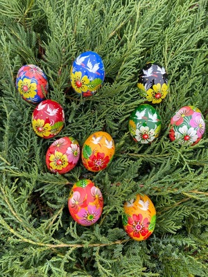 ペトリキウカ塗りのイースター・エッグ 4cm　ホメンコ作