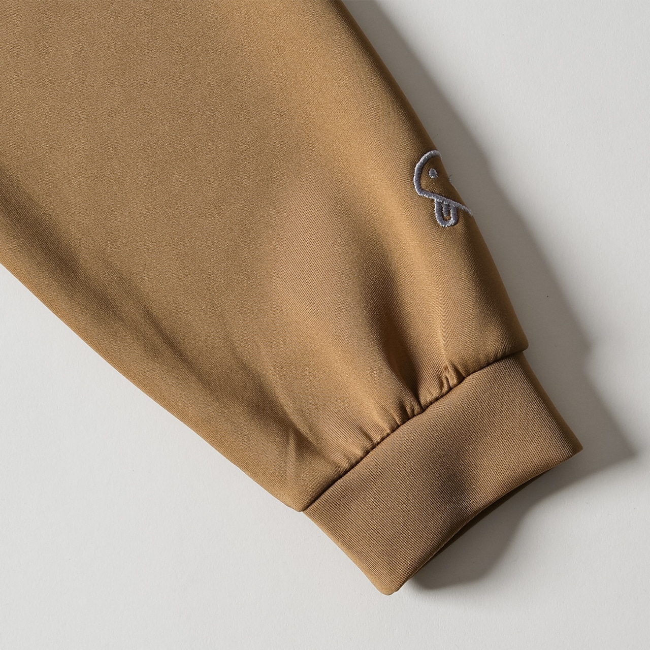 スタンドカラートップス