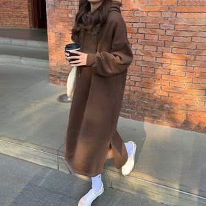 パーカー ワンピース 長袖 裏起毛 レディース 秋冬 韓国 大人 カジュアル おしゃれ サイドスリット ロングワンピース 防寒 保温 ゆったり リラックス 体型カバー 大人可愛い 大人女子