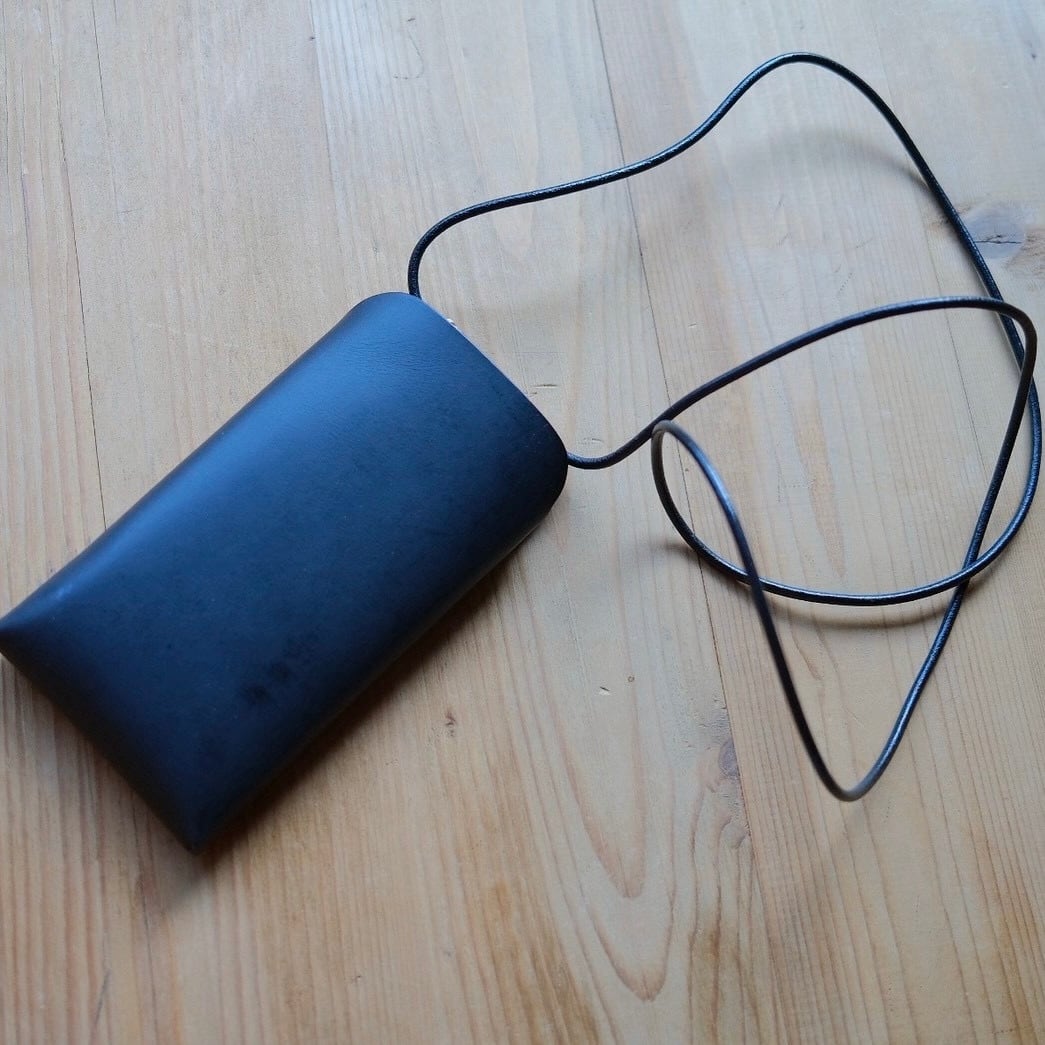 再入荷 KAMAROAN(カマロアン)Woven Iphone Pouch Black 27-B