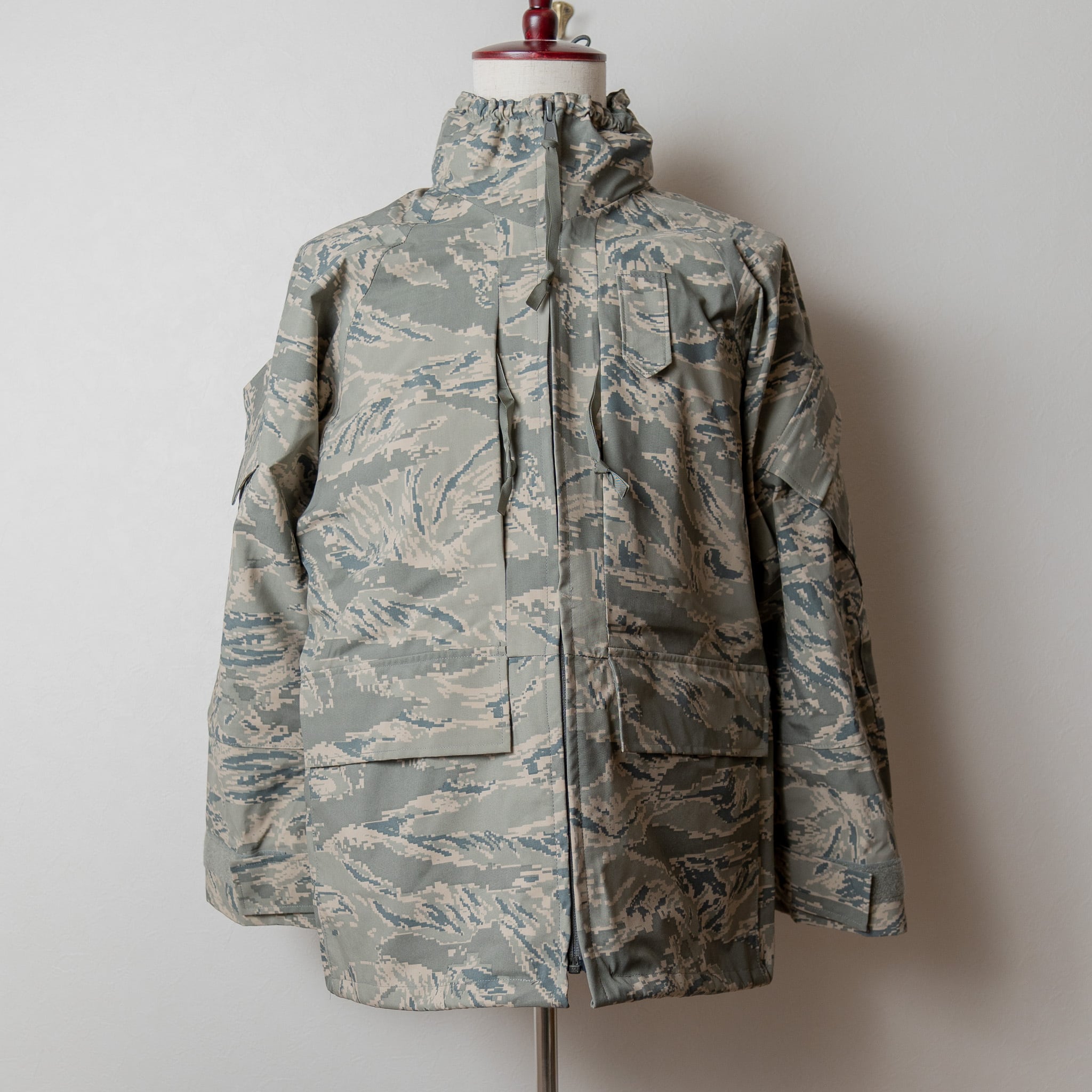 DEADSTOCK】U.S.Air Force APECS Gen2 ABU GORE-TEX PARKA 米空軍 実物