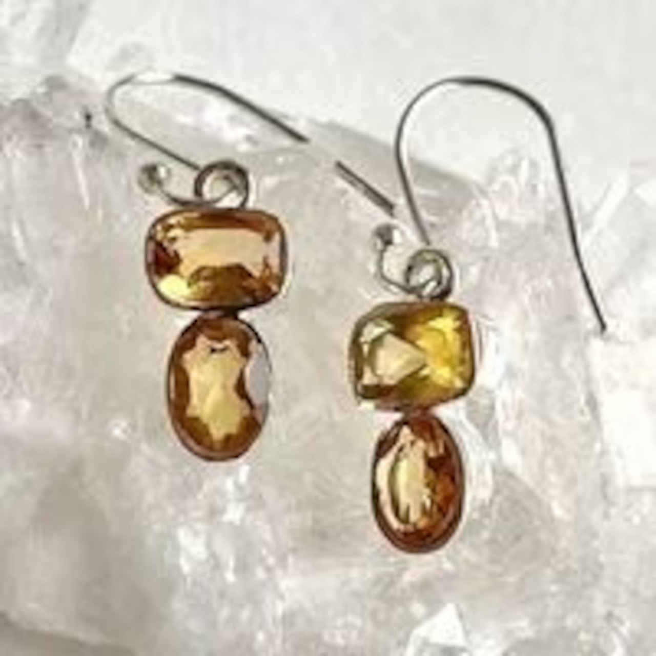 【宝石質・美石】【ツーソン】シトリン　ピアス　（イヤリングに変更可）　6552