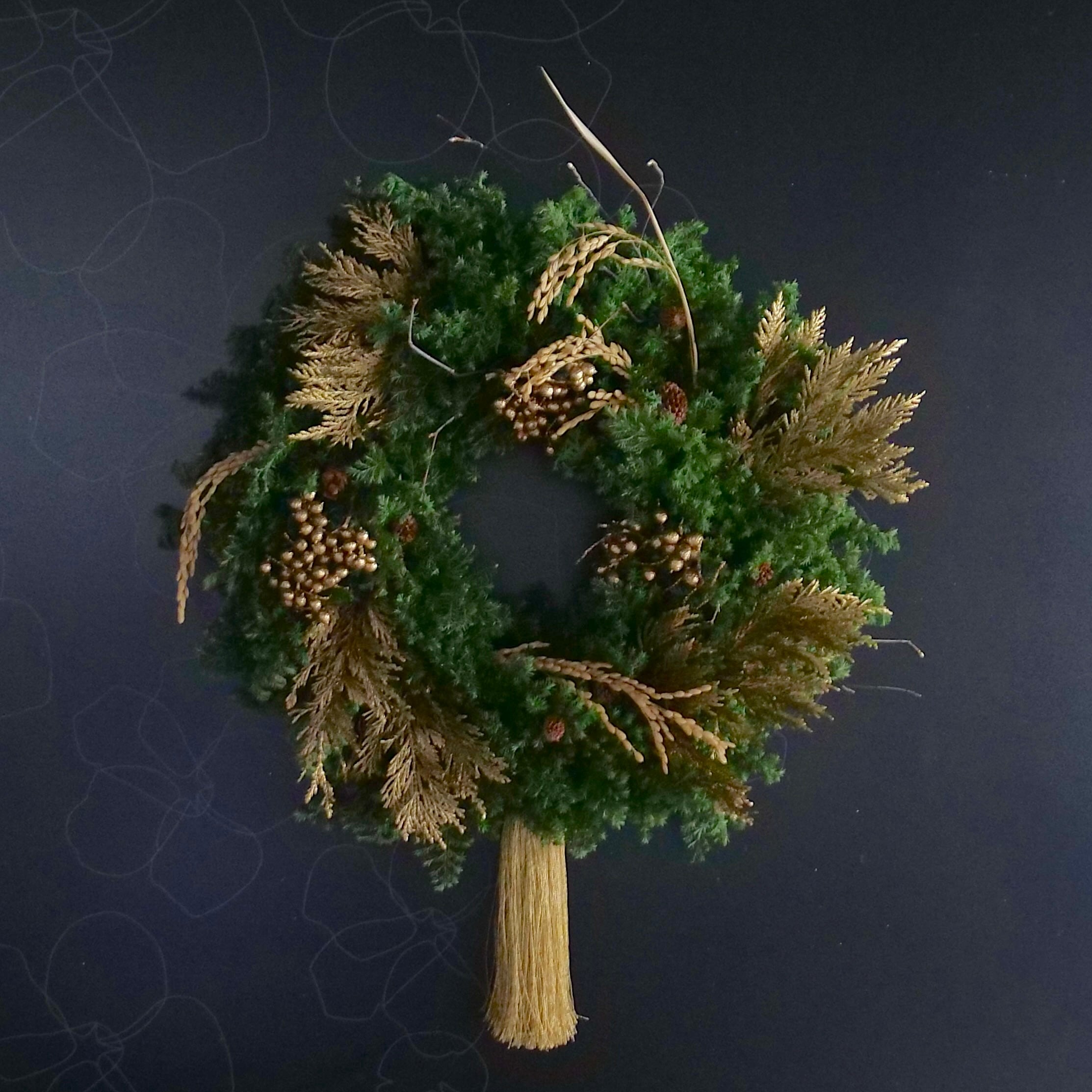 ニューイヤーまで飾れるリース