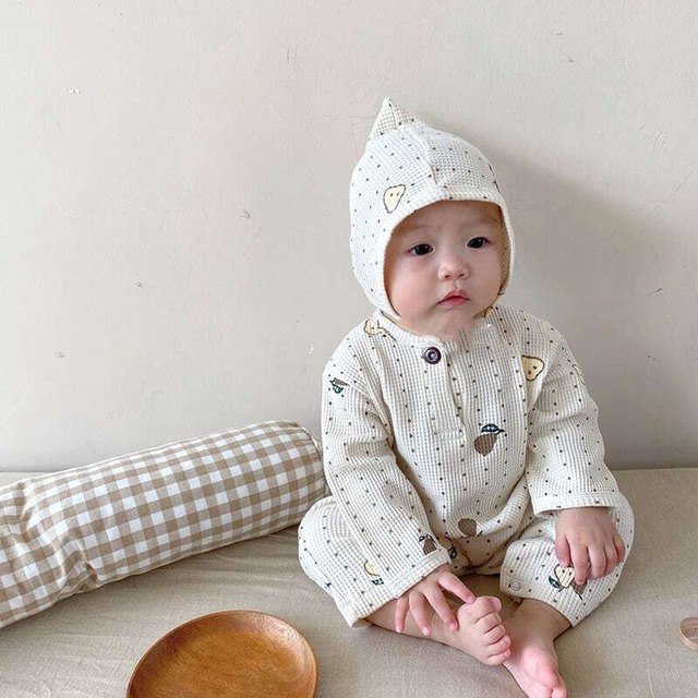 【秋作】ワッフルナシ柄ロンパースorセットアップ　全2色