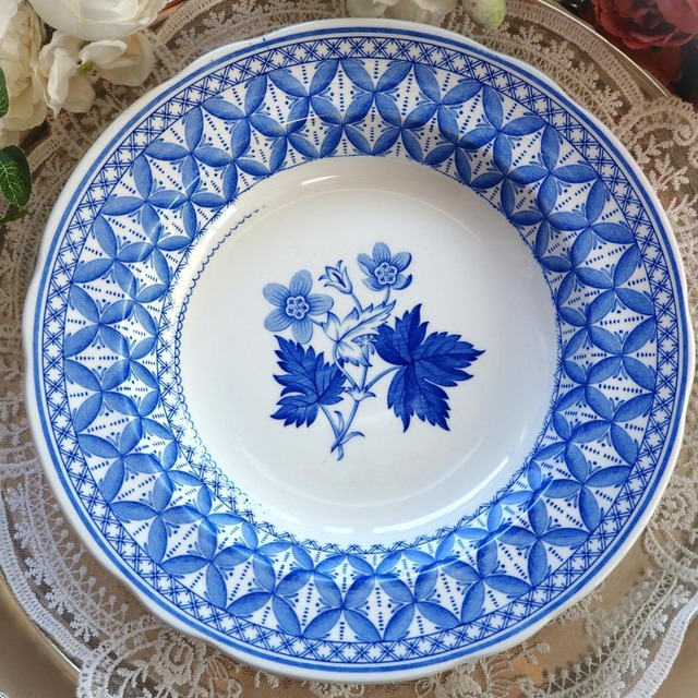 スポード | アンティーク食器の専門店 antique FEELPORT