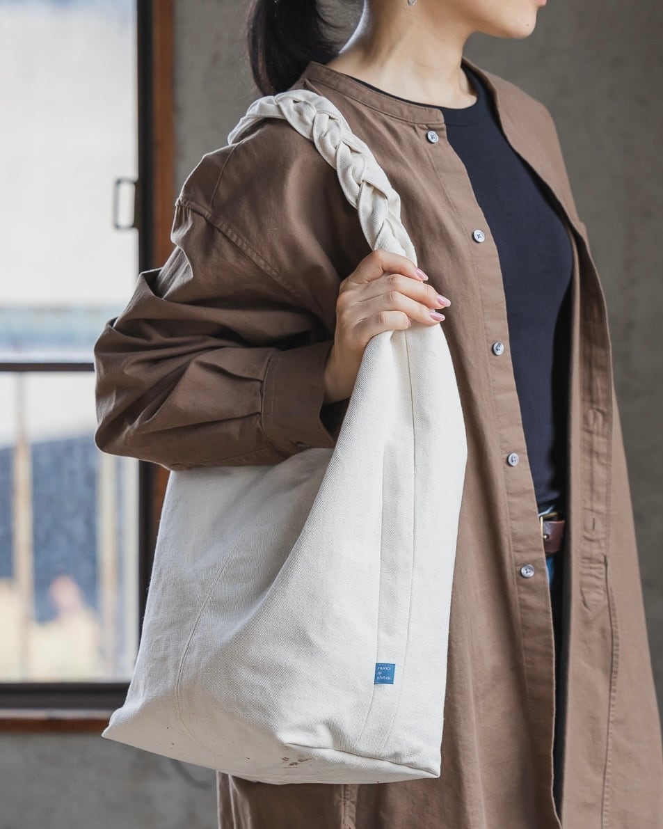 LLサイズ】琵琶湖生まれの三つ編みバッグ | nuno ni shitai