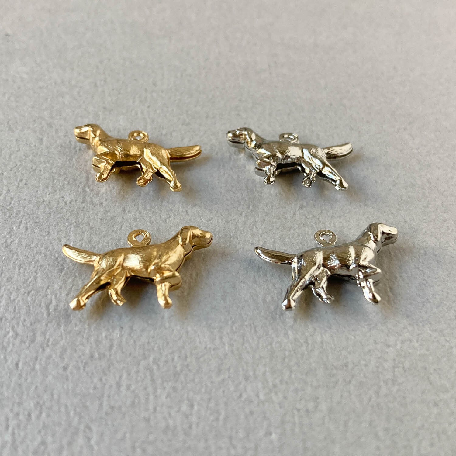 新色追加〉USA真鍮 立体ラブラドール犬チャーム（24mm） | Dua