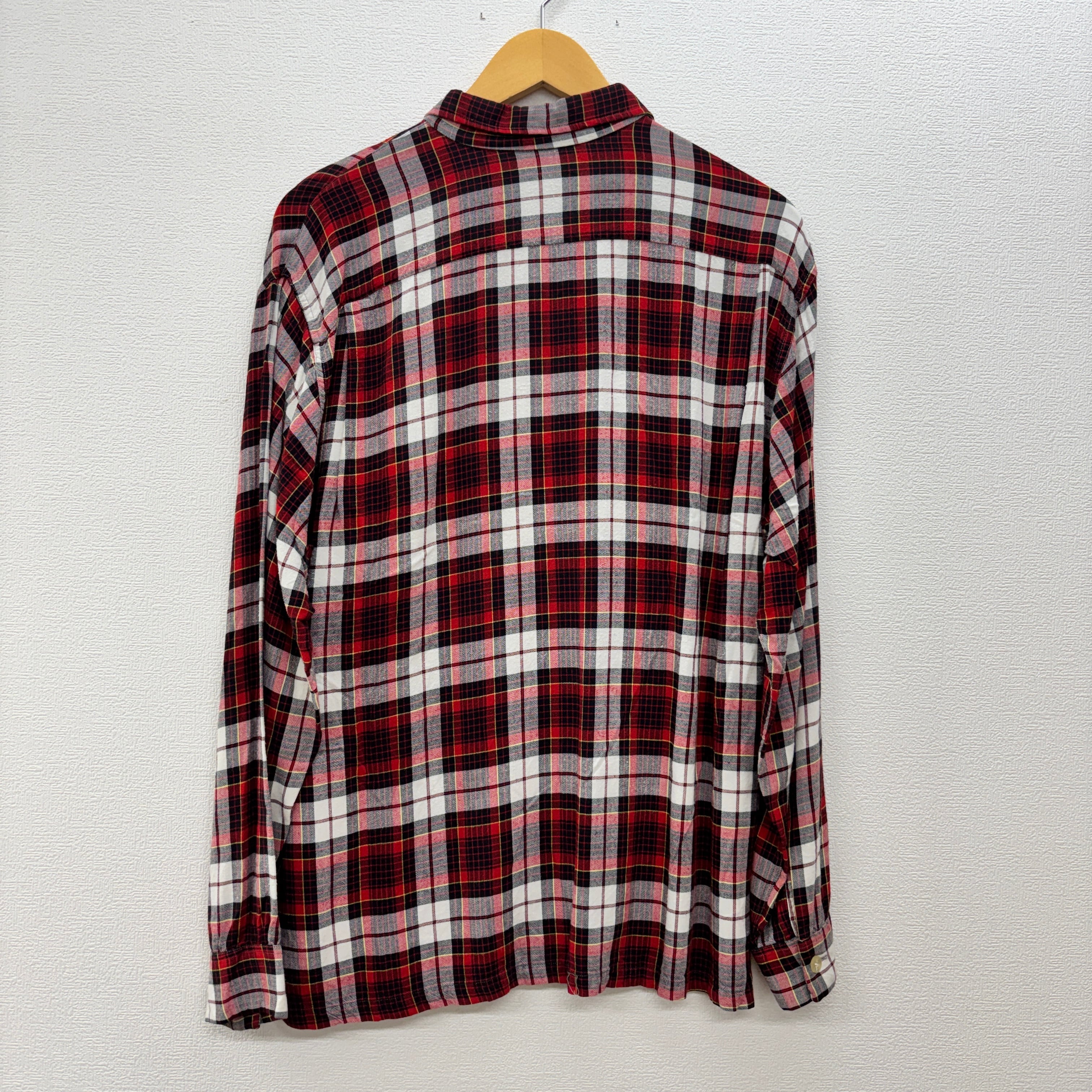 1960'S MAC PHERGUS RED CHECK RAYON SHIRT | safarionline