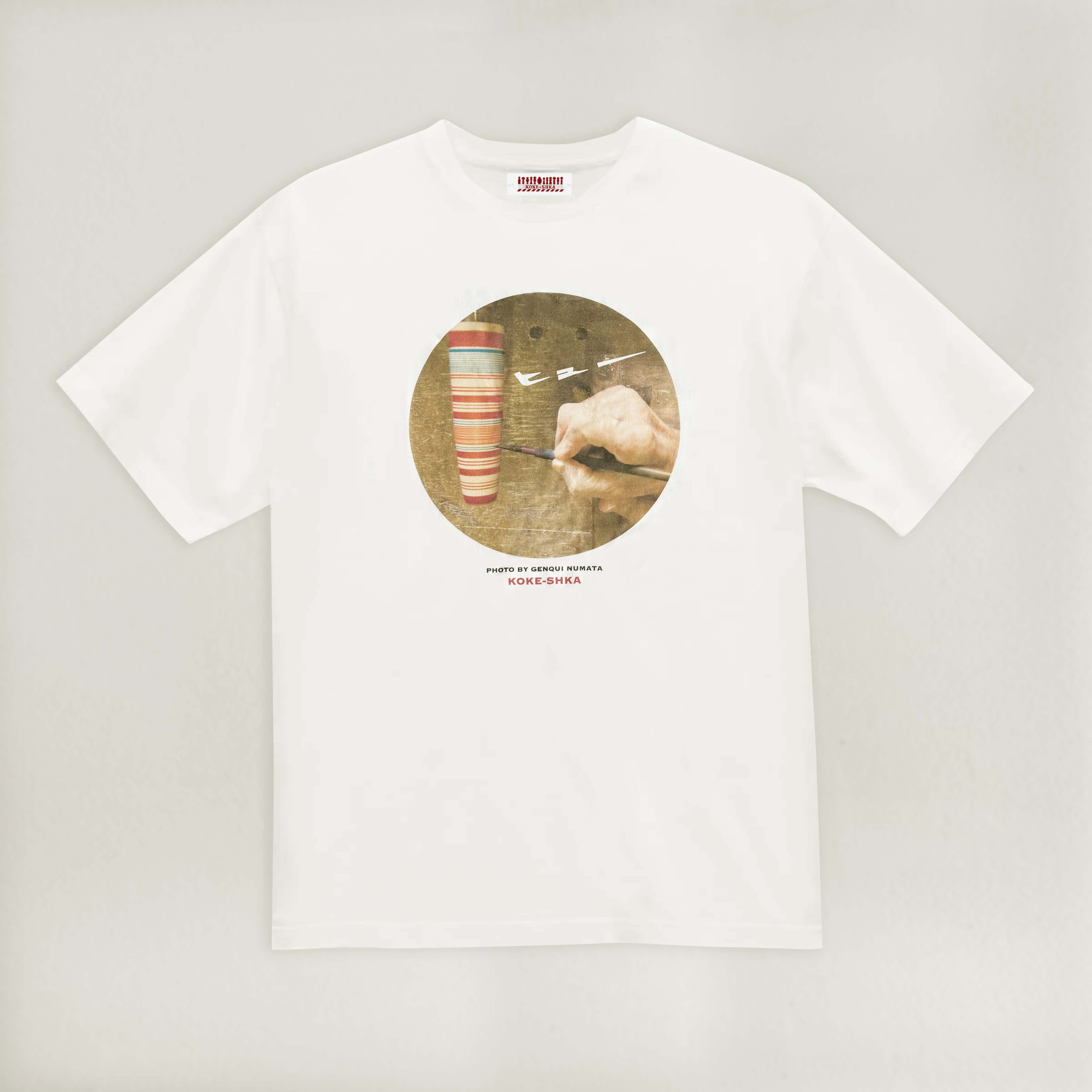 土湯こけし Tシャツ（ヒュー）