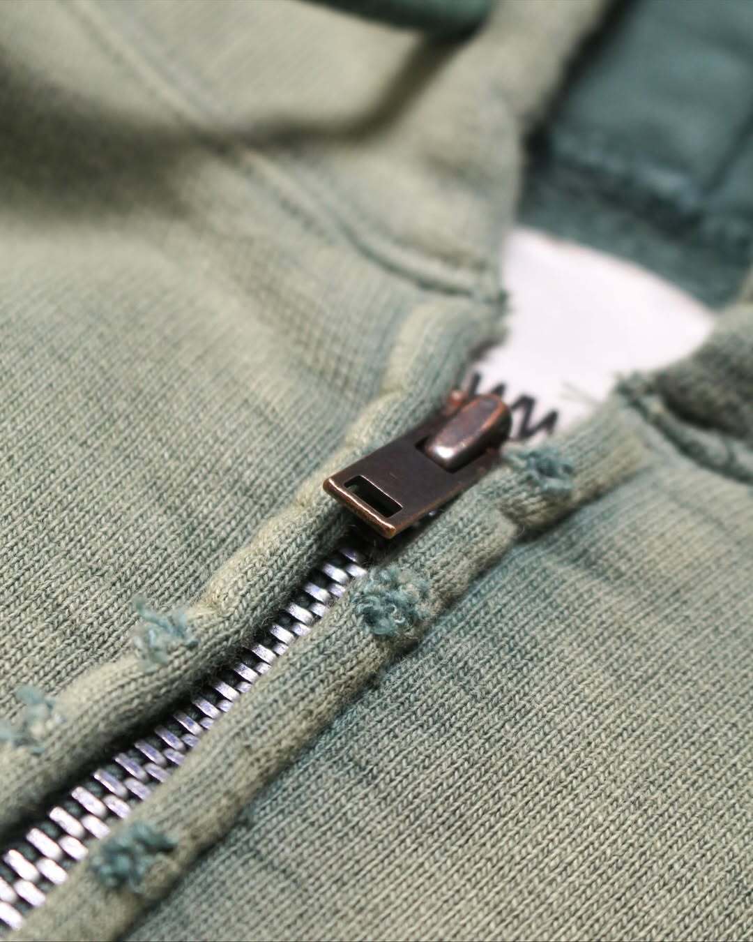 BOWWOW ARMY ZIP HOODIE AGED AGED GREEN | BASE LINE