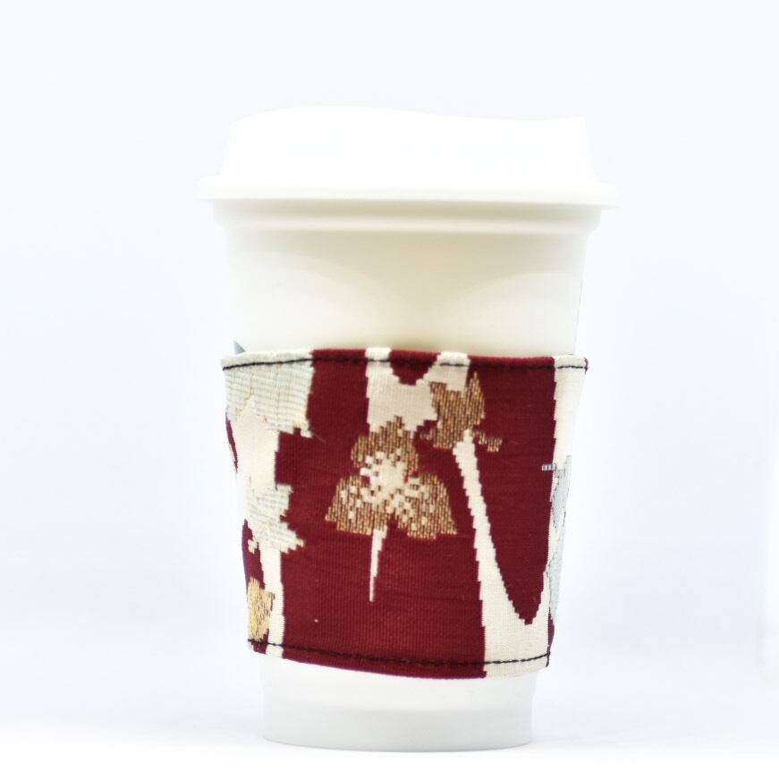 帯 カップスリーブ コーヒースリーブ リメイク 日本製 ワインレッド 花柄 刺繍 - cup sleeve