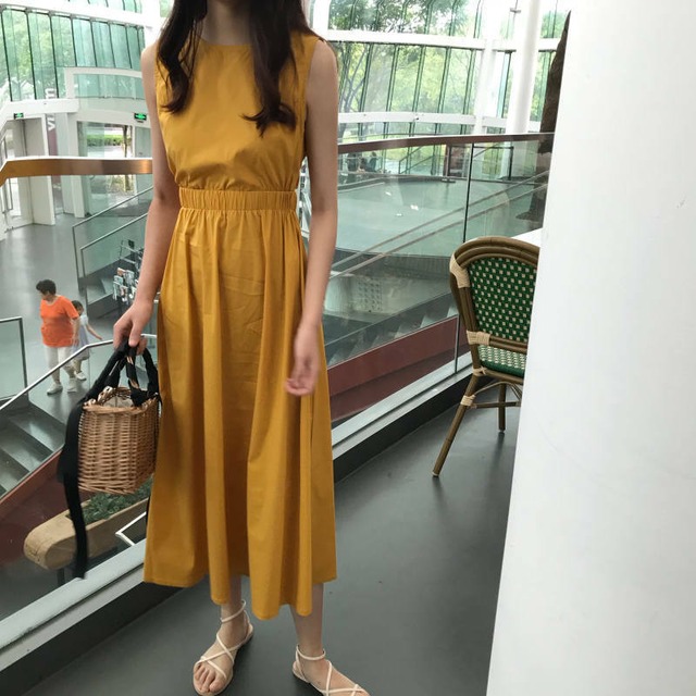 春 夏 レディース ワンピース ノースリーブ 袖なし ノースリーブワンピース 背中あき バックコンシャス おしゃれ 可愛い シンプル 2カラー 黒 黄 ミドル丈 デート Yn 6 101 Dress Sugar Moon 春 夏 レディース ワンピース ノースリーブ 袖なし ノースリーブワンピース 背中あき バックコンシャス おしゃれ 可愛い シンプル 2カラー 黒 黄 ミドル丈 デート Yn 6 101 Dress Sugar Moon