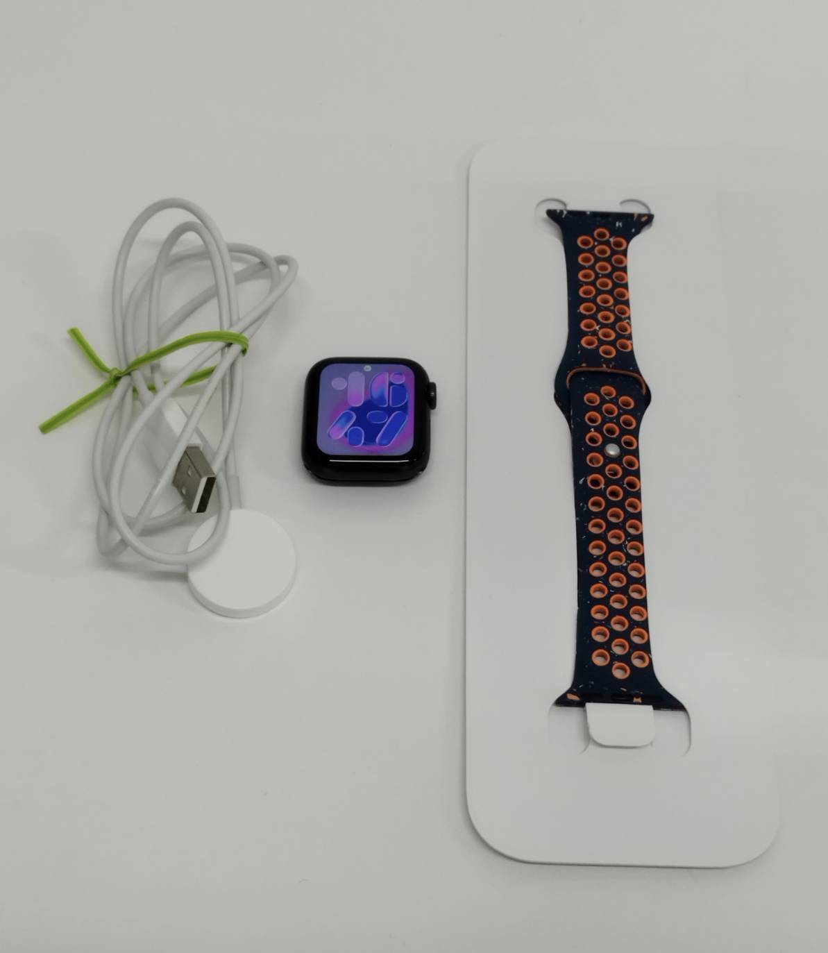 Apple Watch Series 3/GPS/38mm/A1858/スペースグレー〈MTF02J/A〉 (2