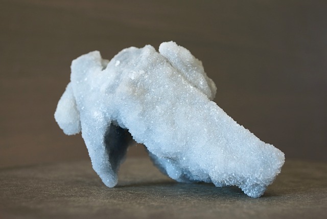 ブルガリア産カルセドニー 特大 Chalcedony 1380