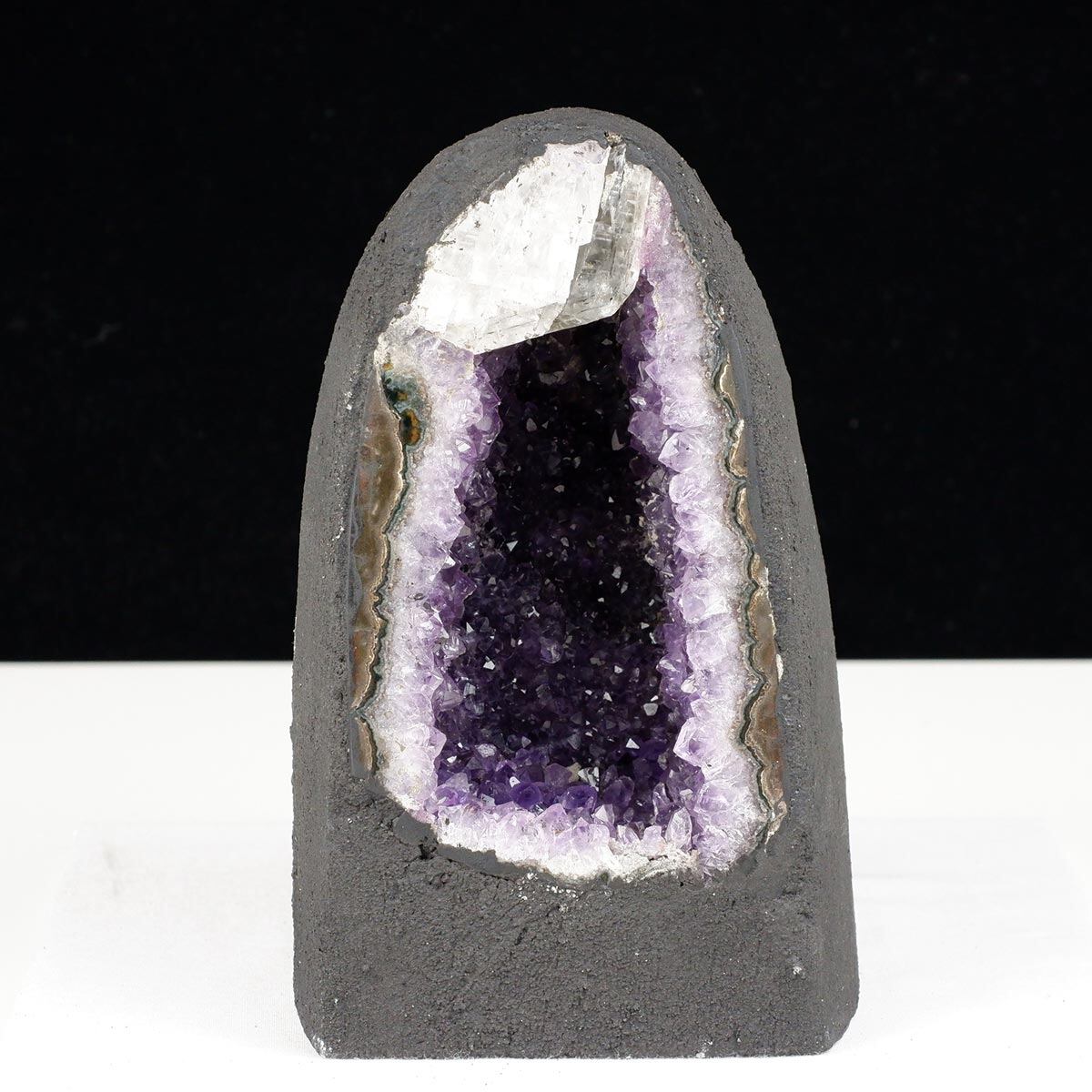 1.9Kg アメジストドーム ウルグアイ産 アメジスト ドーム 原石 置物 ジオード アメジストカペーラ amethyst 一点物  174-2195