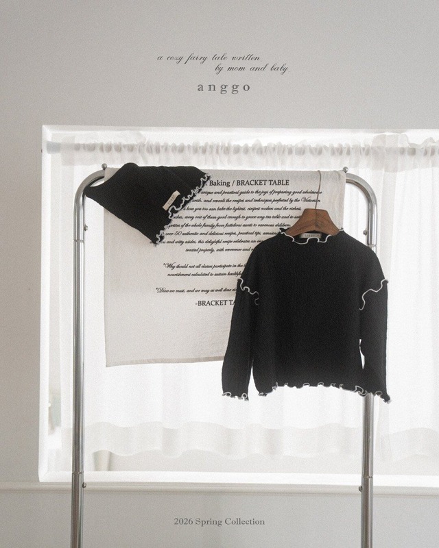 予約⌇anggo / Croissant T-shirt