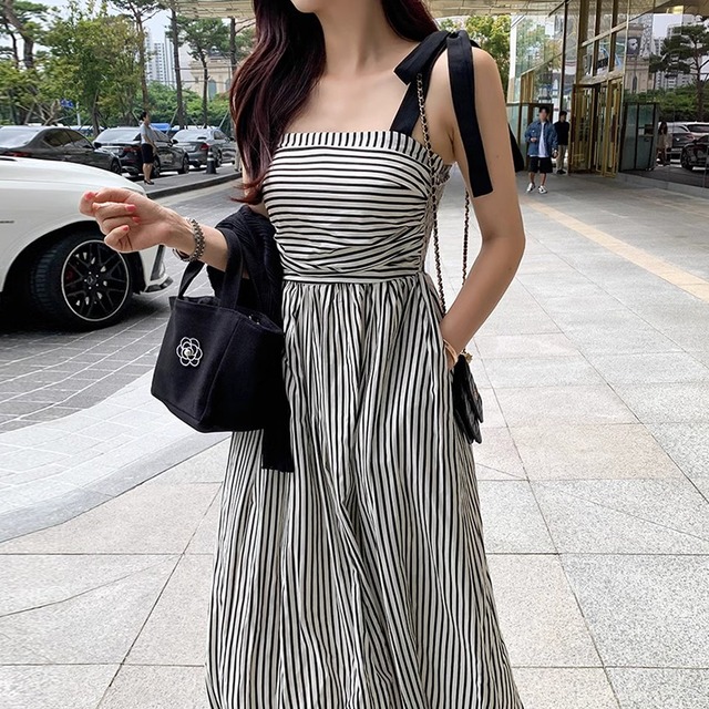 Ribbon shoulder stripe dress　M4256