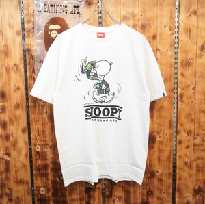 デッドストック a bathing ape × peanuts Tシャツ　XL/エイプ ピーナッツ スヌーピー 迷彩 カモ