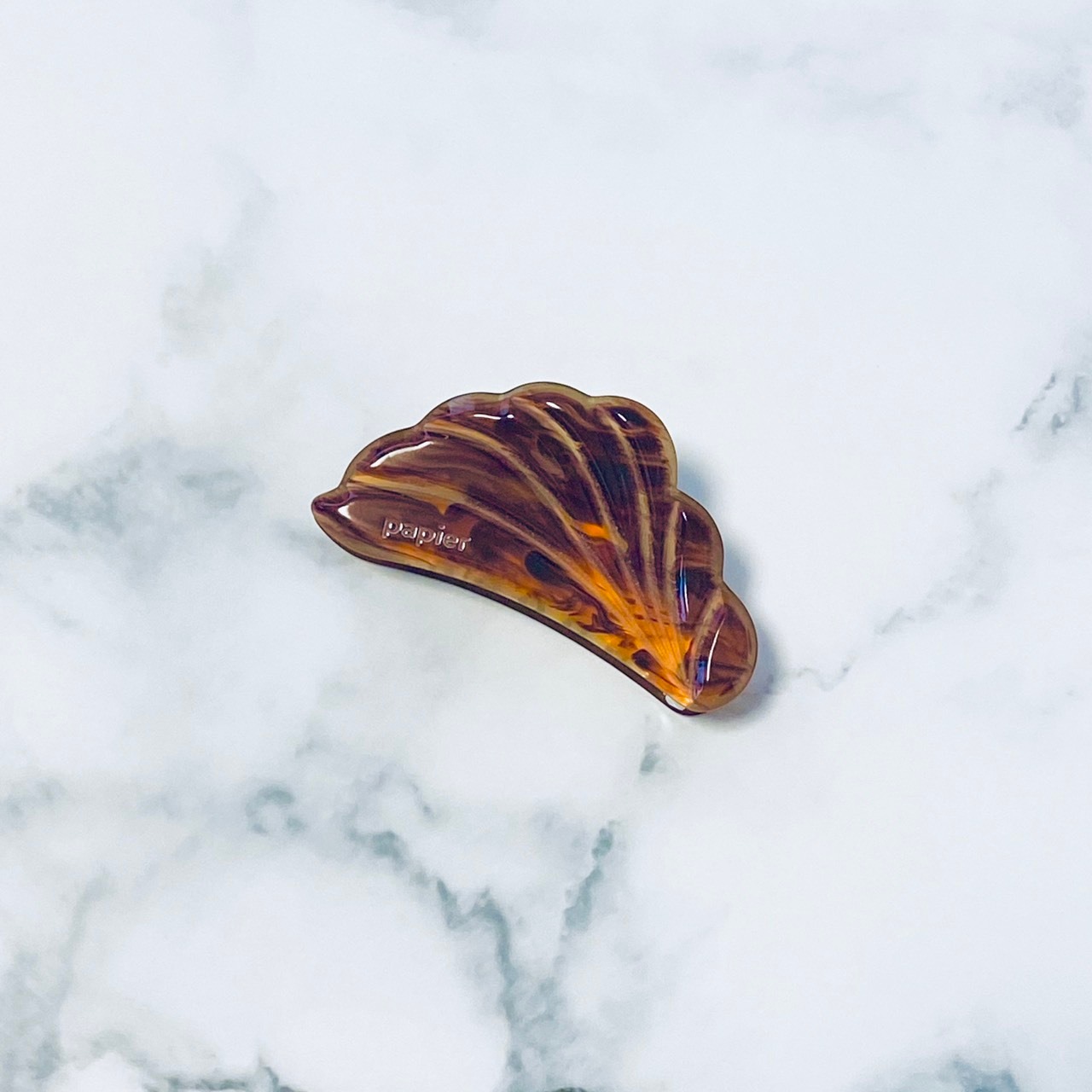 petite Wing Clip/Bekko
