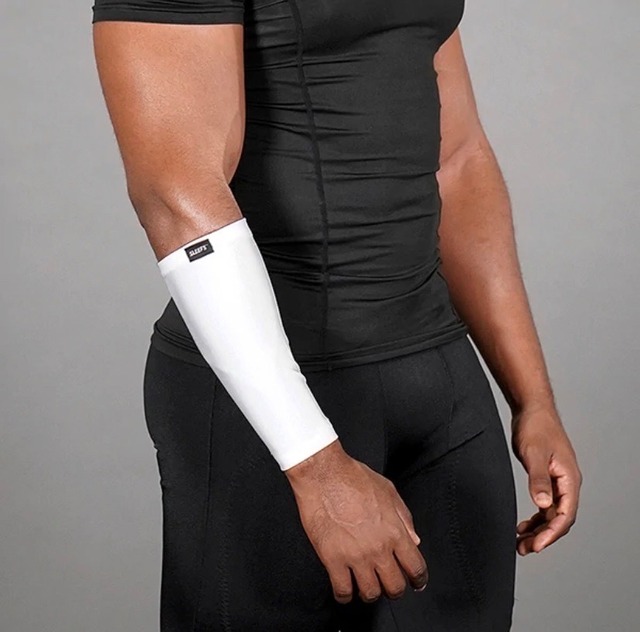 【XL】フォアアームスリーブ SLEEFS 片腕用 ホワイト