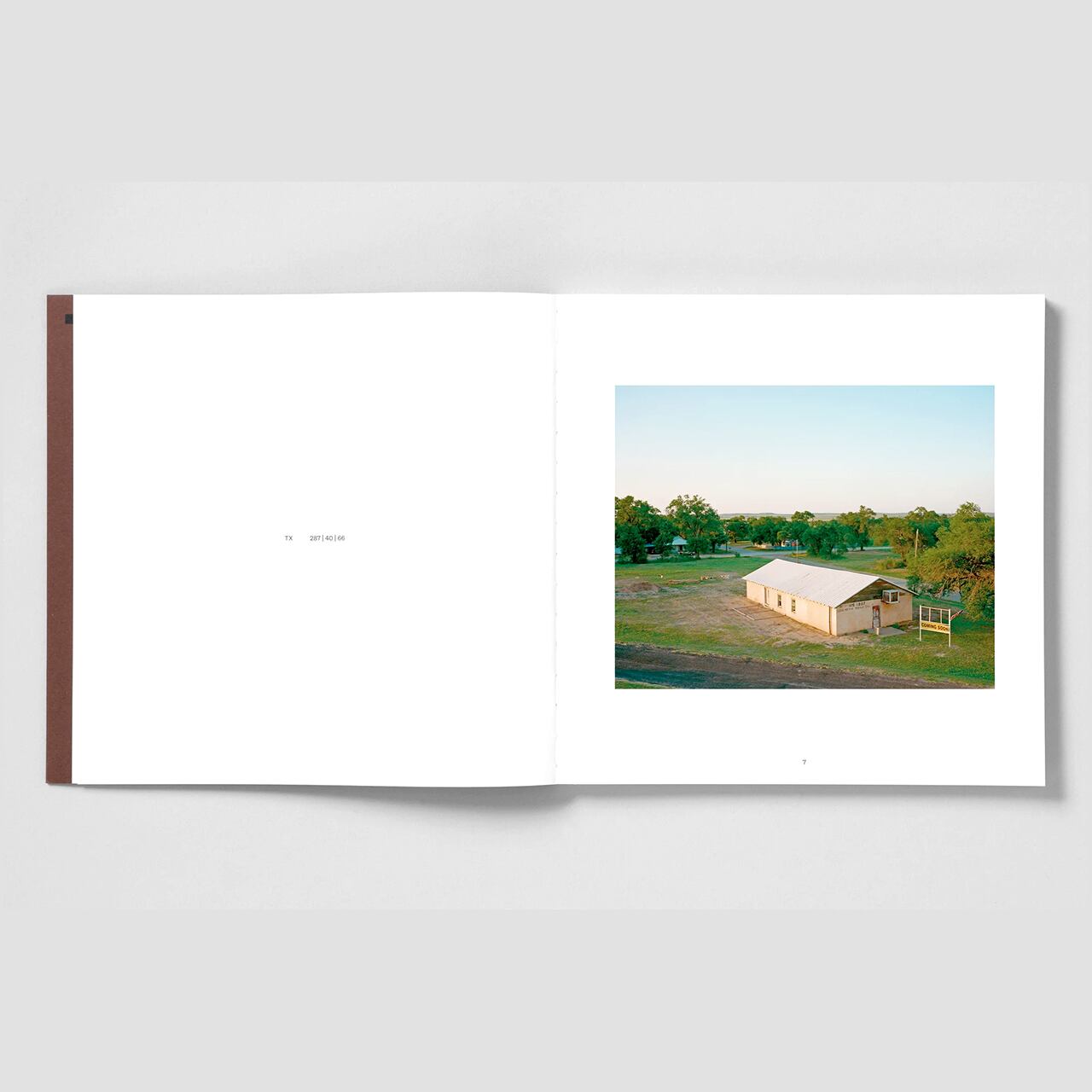 JASON LEE ：TX｜CA 19 | ON SUNDAYS