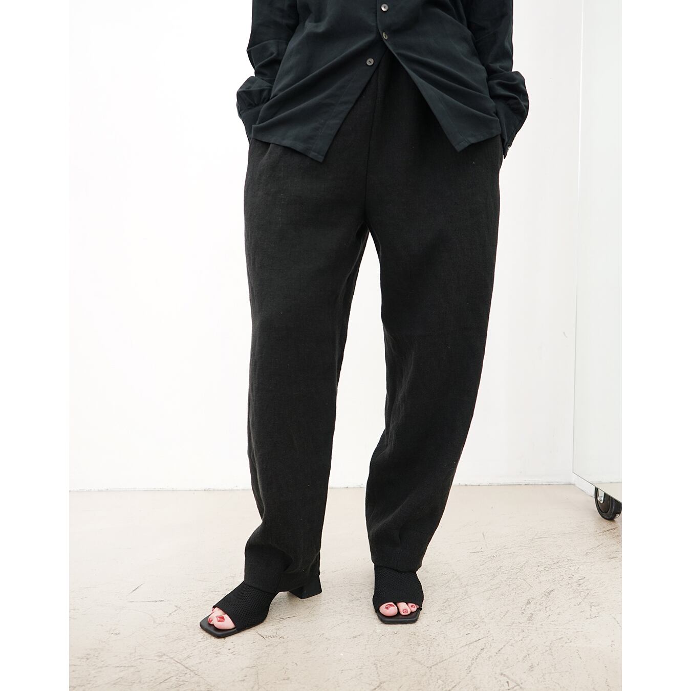 kujaku] (クジャク) P-372 linen hem tuck easy pants | Clique Tokyo