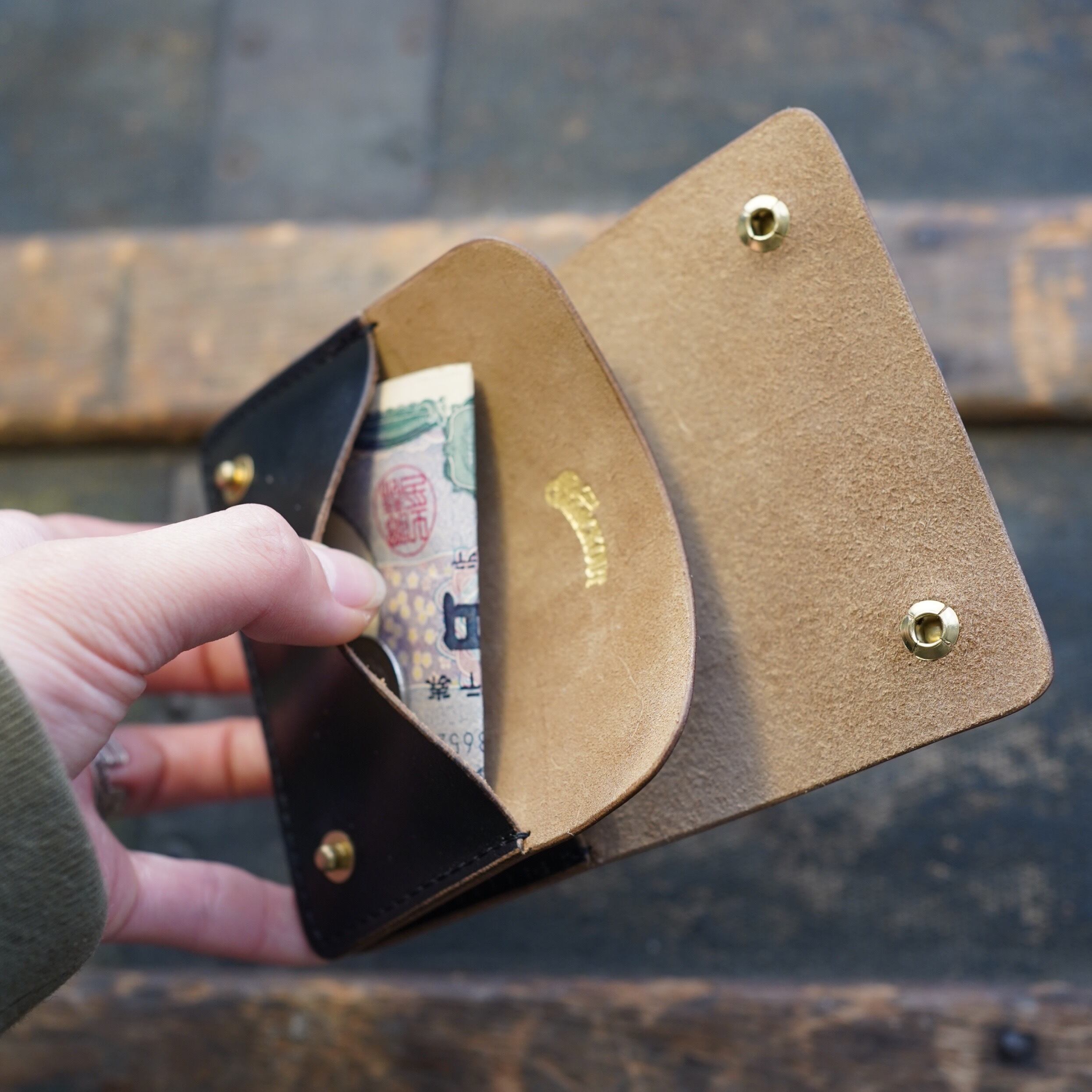 Black out】Mini line wallet | Additive and Line