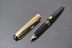 '60s　モンブラン マイスターシュテュック Ｎｏ ７２　MONTBLANC MEISTERSTUCK No 72　（極細字）　18K　　　　　01226