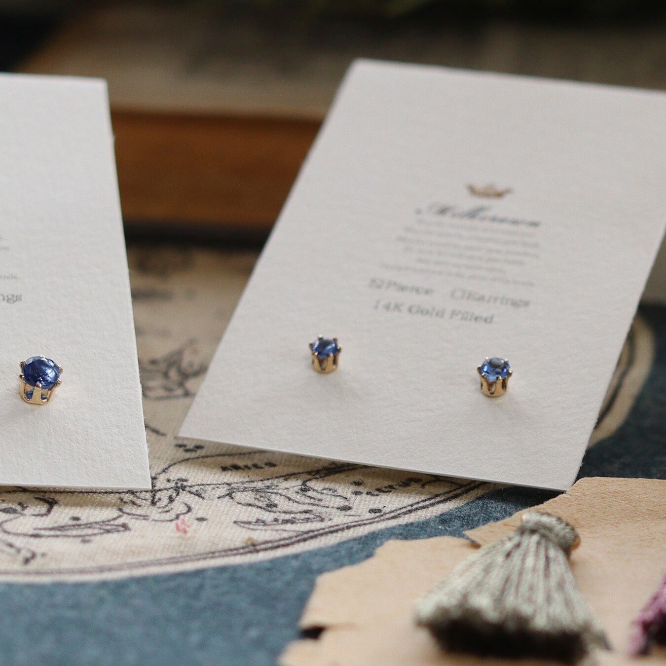 Milkcrown nano カイヤナイト・3mm・1粒ピアス/※1個売り