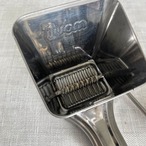 ハーブグレーター　パセリ挽き　黒いつまみのグレーター　mouli 社製　 フランス雑貨 12kwcf21-2