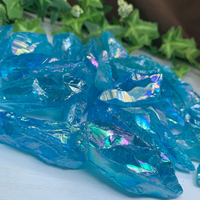 たっぷり500g☆美しいブルー☆ラフカット☆アクアオーラクォーツ