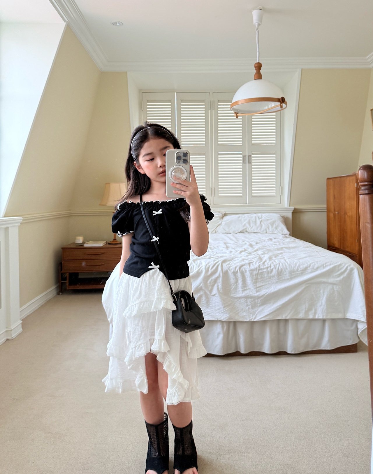 [COMMA] Ribbon Shoulder Tee (140/150) / [콤마] 리본숄더티 (140/150)