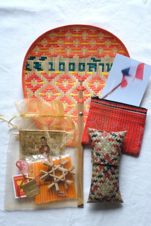 全寄付対象：OMAMORI SET / ORANGE